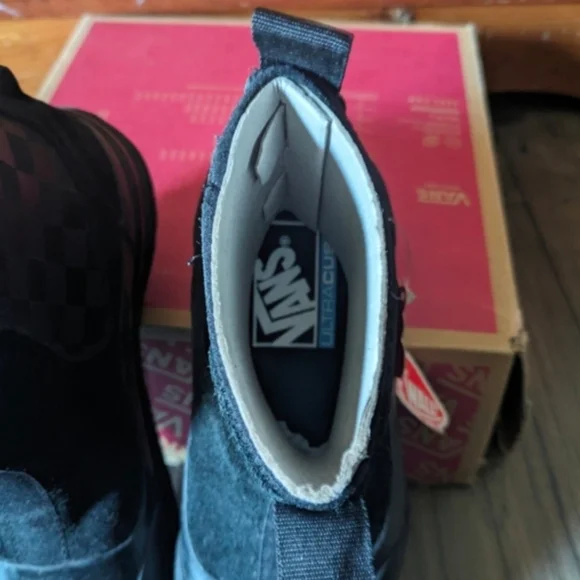 Vans Colfax Boot Women 5 Waterproof Black Checkered Side UltraCush 012026 - Picture 6 of 10